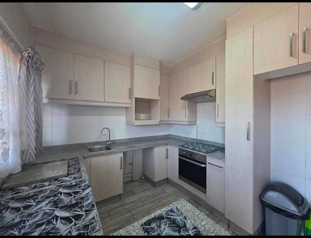 2 BEDROOM APARTMENT FOR SALE IN ELSPARK
